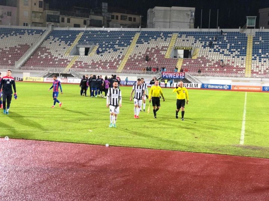 Vllaznisë i mjafton një gol ndaj Laçit në ‘Loro Boriçi’