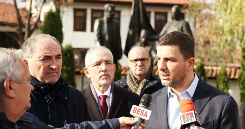 Krasniqi uron 28 nëntorin nga Lidhja e Prizrenit