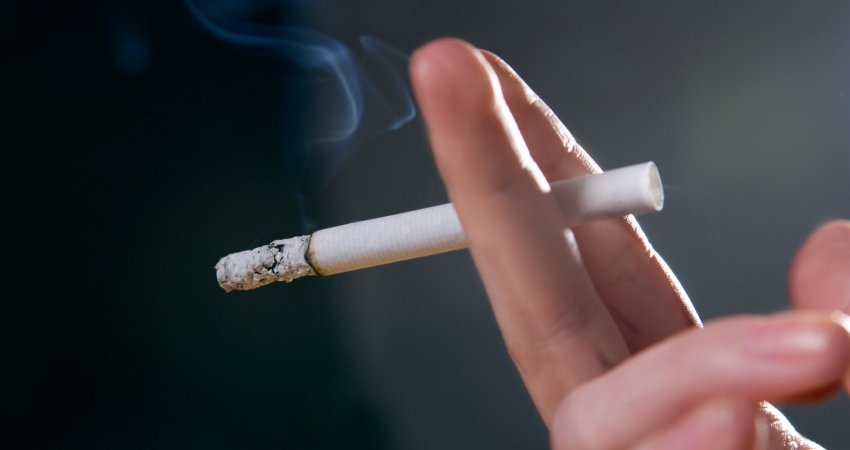 Gratë apo burrat, për kë është më e vështirë lënia e duhanit?