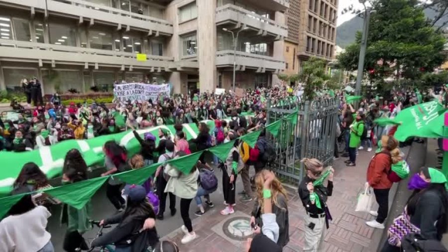 Protesta të mëdha pro abortit në Amerikën Latine