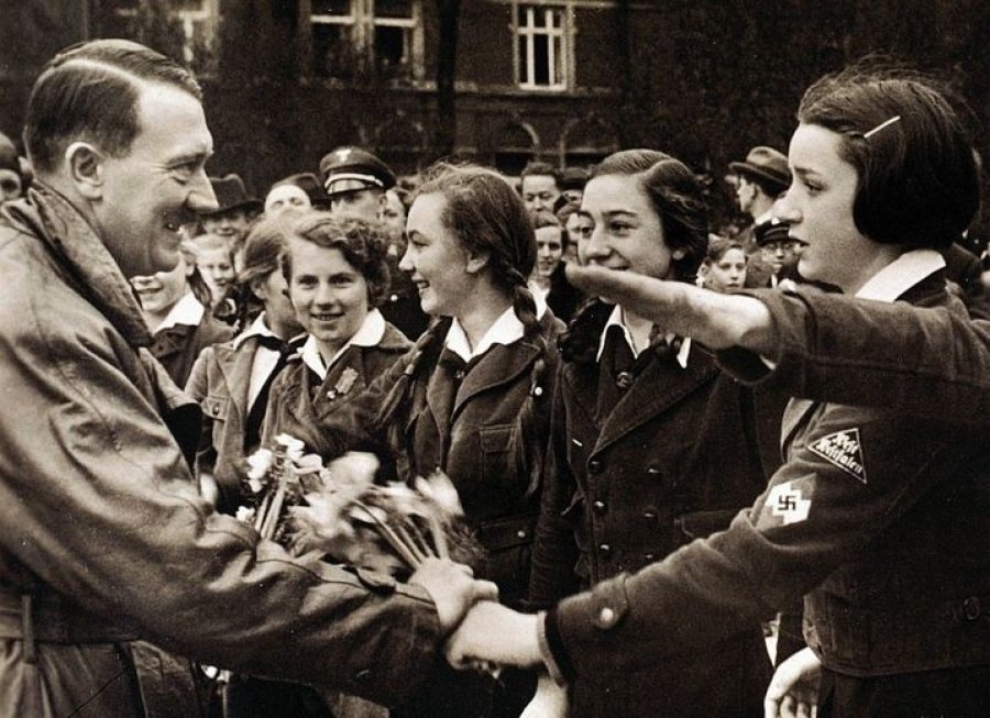 Sekretarja naziste që tentoi të arratisej: Pse të dal në gjyq 76 vite pas luftës?!