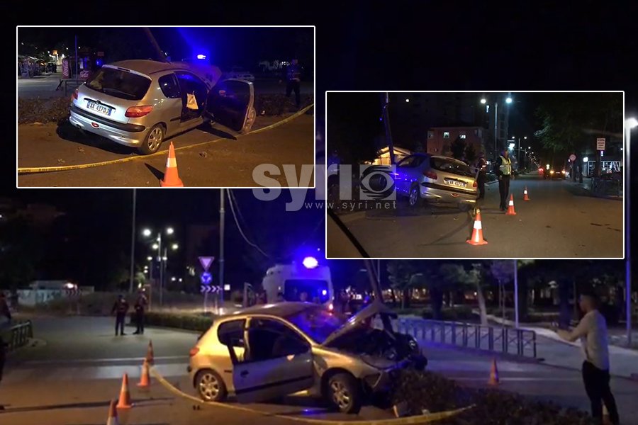 VIDEO/ Makina përplaset me shtyllën në qendër të Elbasanit, plagoset nëna me dy fëmijët