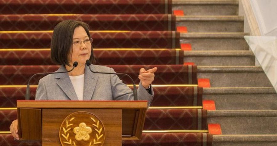 Tensionet me Kinën, Presidentja e Tajvanit: Nuk do t'i nënshtrohemi presionit të Pekinit