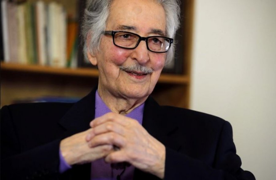 Ndahet nga jeta në moshën 88-vjeçare presidenti i parë i Iranit