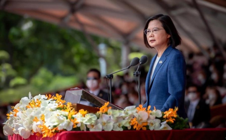 Presidentja e Tajvanit: Nuk do t’i përulemi Kinës