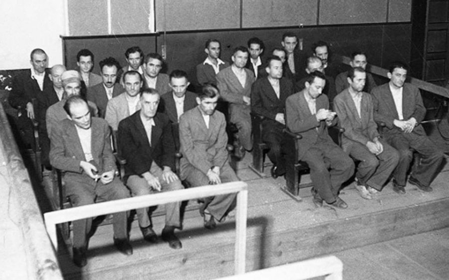 74 vjet nga ekzekutimi i 'Grupit të Deputetëve', dhjetëra me pushkatim, të tjerë me varje