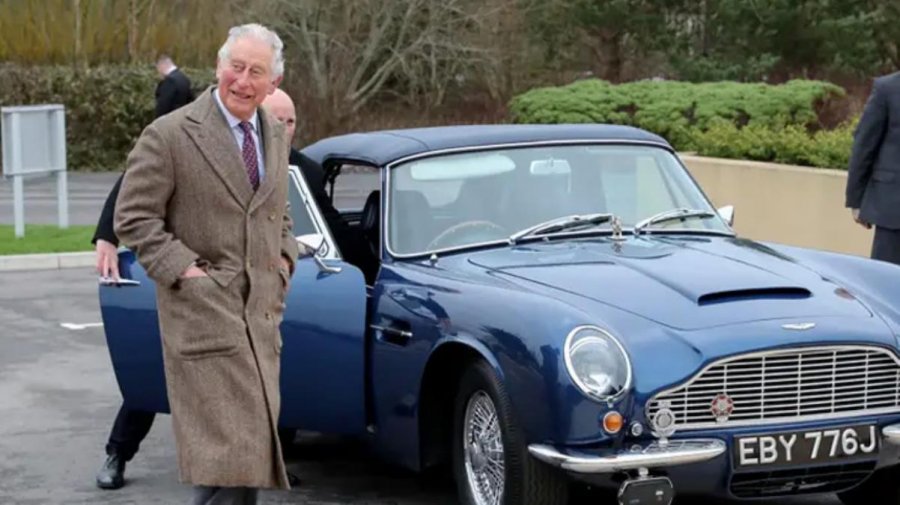 Makina klasike 50-vjeçare e Princit Charles punon me verë dhe djathë