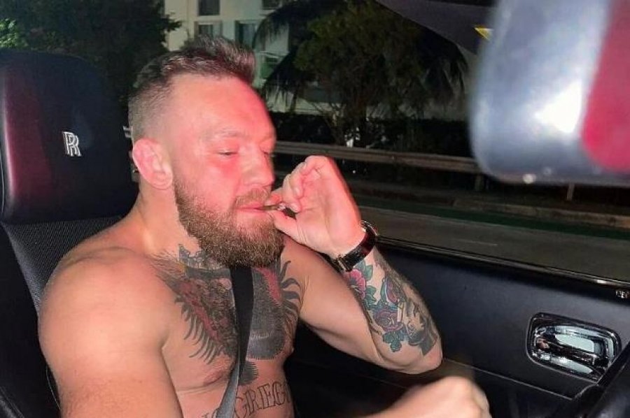 McGregor provokon me postimin e fundit: Jam më i pasur se e gjithë UFC
