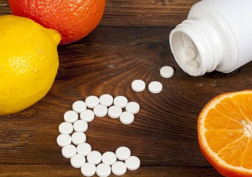 Katër gjëra që të gjithë duhet të dimë për vitaminën C: Çfarë doza në ditë duhet të marrë çdo person?