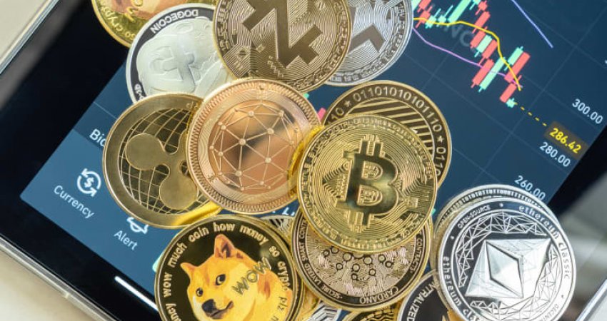 Vlera e Bitcoin përsëri në rritje, kriptovaluta prek vlerën afro $62,000