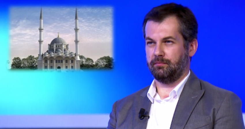 Ministri gëzon xhematin, po ua ndreq 5 xhamia nëpër Kosovë (Dokument)