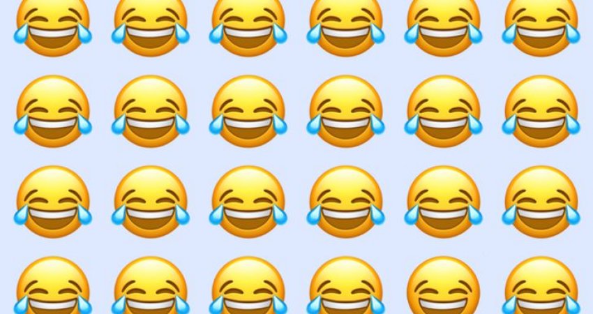 A mund ta gjeni për 5 sekonda emojin që mban lotët nga e qeshura?