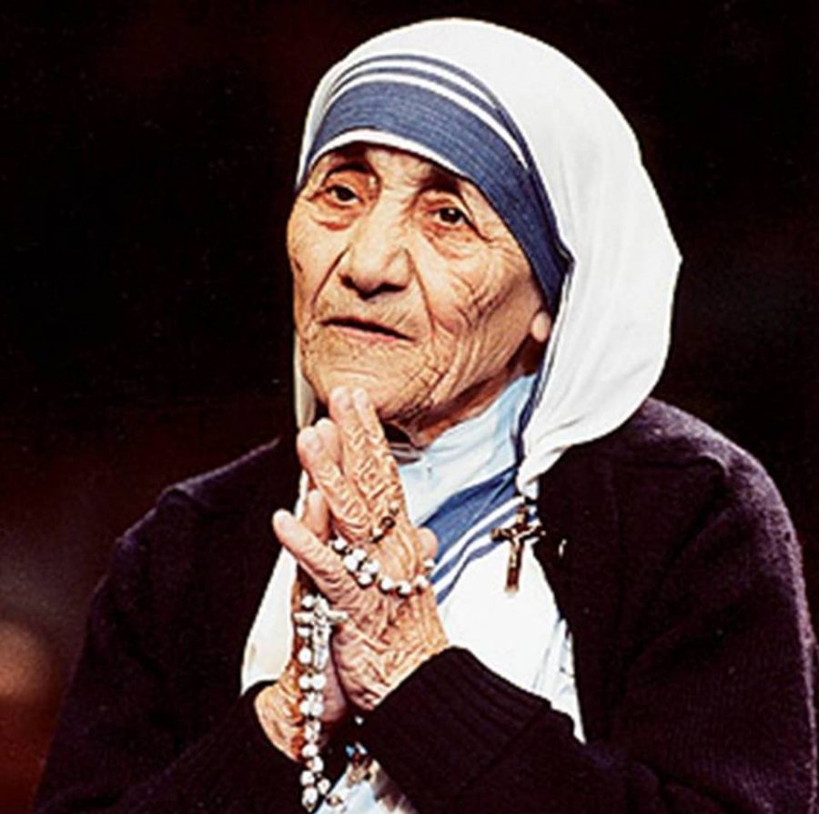 19 Tetori, Dita e Lumturimit të Nënë Terezës
