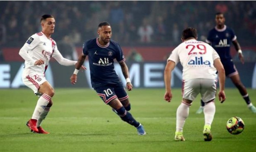 Neymar humb ndeshjen me Leipzig, në dyshim për klasiken e Francës