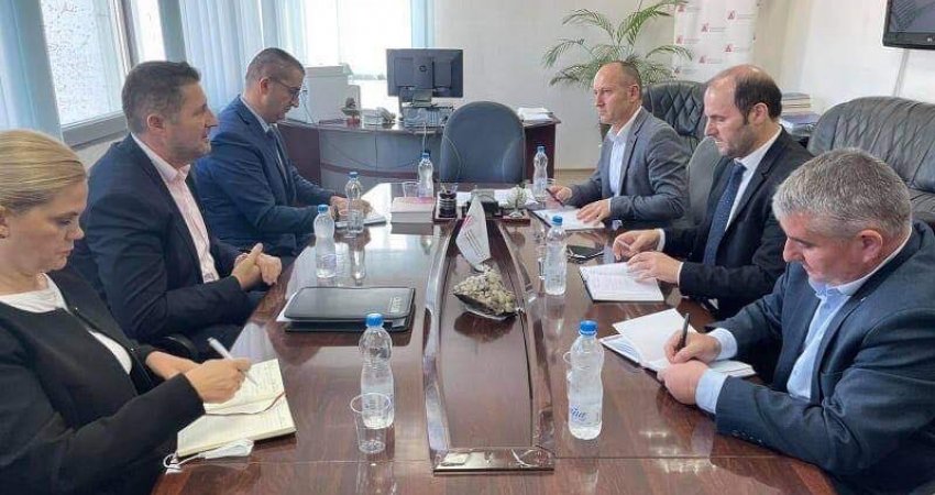 ATK dhe Dogana e Kosovës bëhen bashkë për mbledhjen e të hyrave