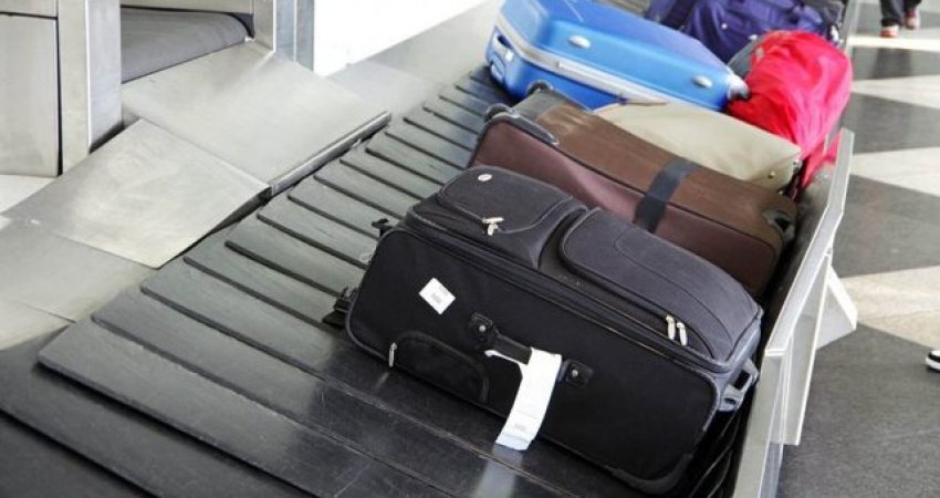 A e dini se ku shkojnë dhe si ruhen valixhet e humbura në aeroport (Video)