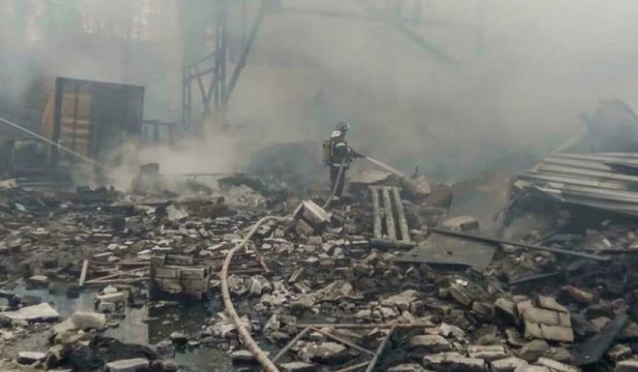 Shpërthim në një fabrikë në rusi, vdesin 16 persona