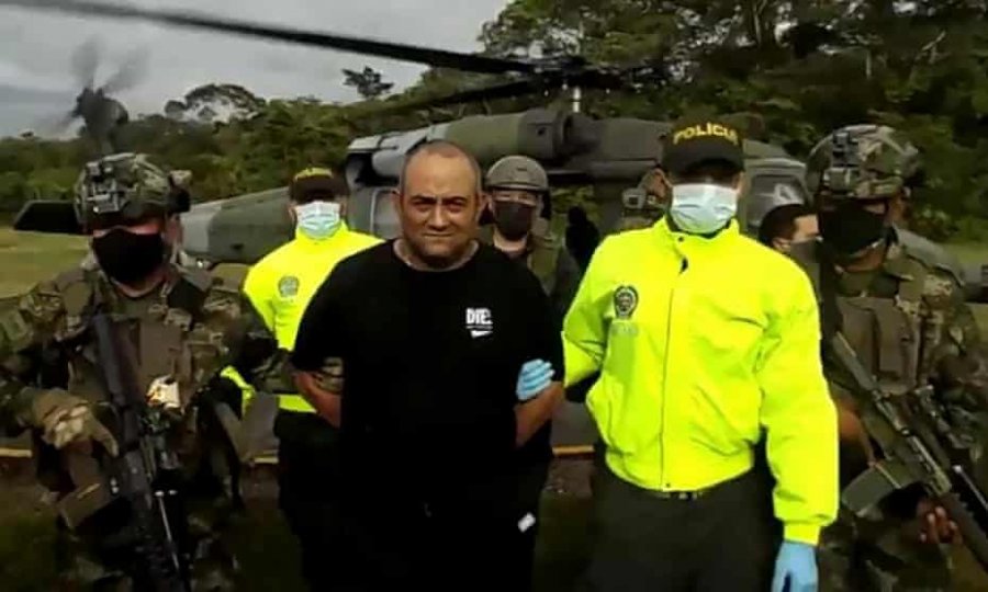 Mbreti kolumbian i kokainës: nga rebel marksist-leninist - në ekstremist të djathtë e trafikant droge