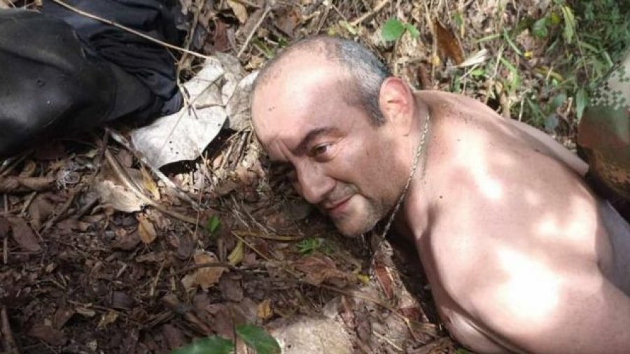 VIDEO/ Kapja e bosit kolumbian të drogës, fshehur në strofullën e tij në fshat, pa telefon, me korrierë