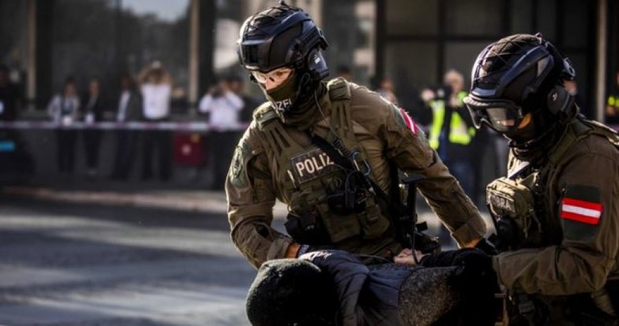 Europol operacion masiv kundër krimeve në internet, në pranga 150 persona