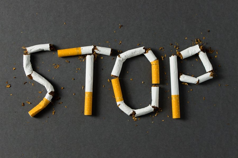 Pse ndodh shtimi i peshës kur ndaloni pirjen e duhanit?