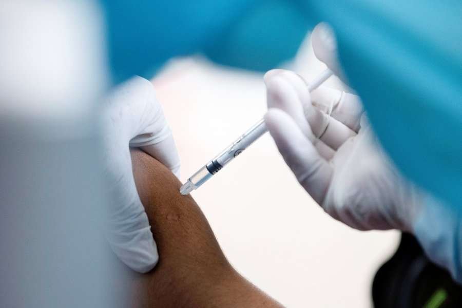Nis dhënia e dozës përforcuese dhe dozës së tretë të vaksinës anti-Covid në Kosovë