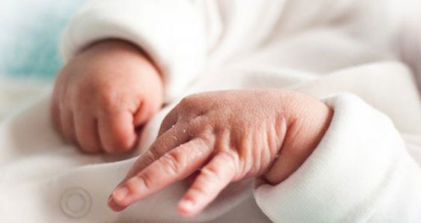 3 foshnja të nënave COVID pozitiv po trajtohen në Neonatologji, 1 në gjendje të rëndë
