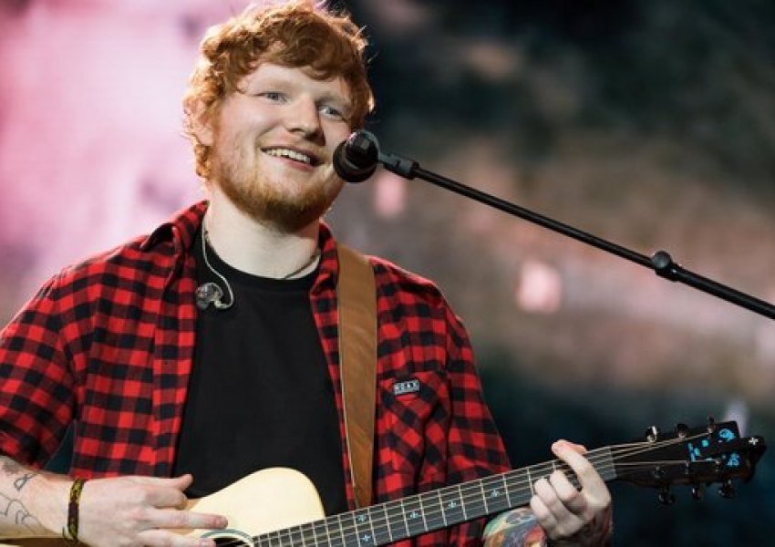 Në 10-vjetorin e albumit të tij debutues Ed Sheeran mban koncert falas