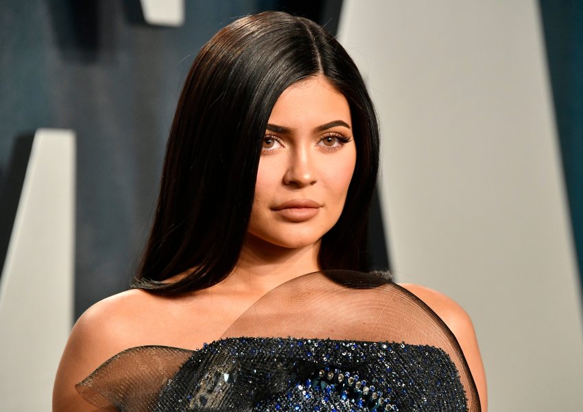 Kylie Jenner tha se nuk do të marrë pjesë në ‘met Gala, por nuk zbulon arsyen ‘pse’