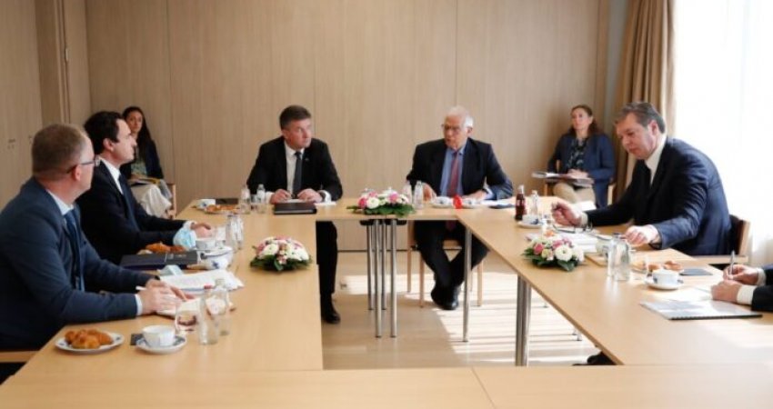 Raporti i KE-së: Marrëveshja me Serbinë vendimtare për dy shtetet që të përparojnë në rrugën drejt Evropës