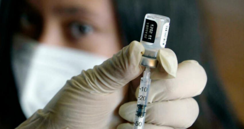 Vaksinim i detyrueshëm për të gjithë përfaqësuesit në parlament dhe zyra shtetërore në Kanada