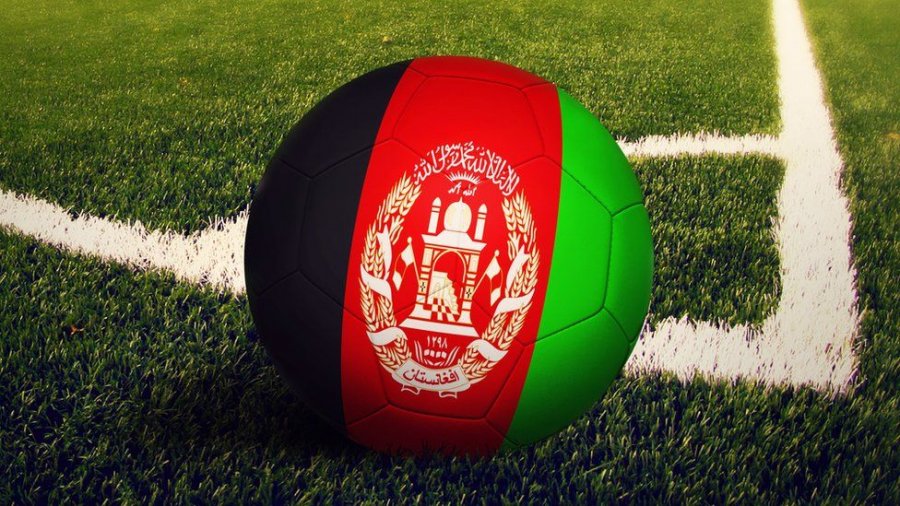 Afganistan: Ekipi i futbollit të të rejave arratiset në Pakistan për tu shpëtuar talibanëve