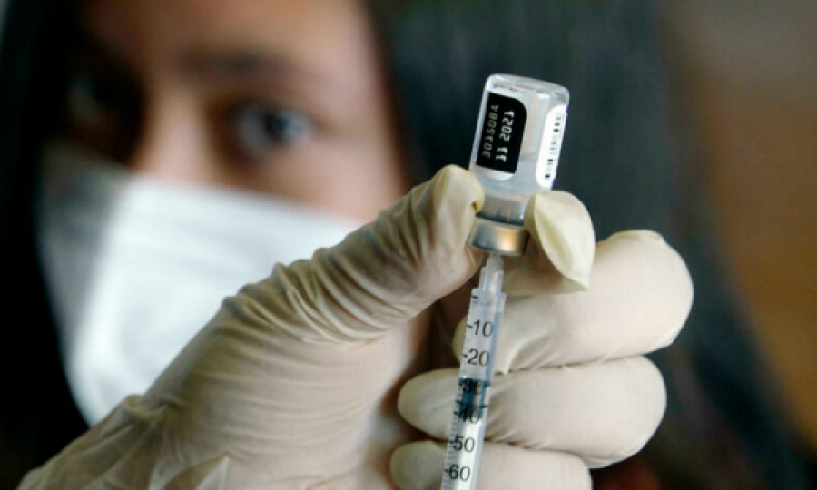 Doza e tretë e vaksinës për popullatën e përgjithshme është e panevojshme