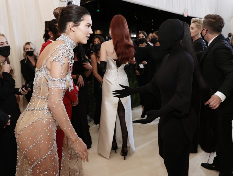 Kim zbuloi se çfarë i tha Kendall-it në ‘Met Gala', momenti që u bë viral