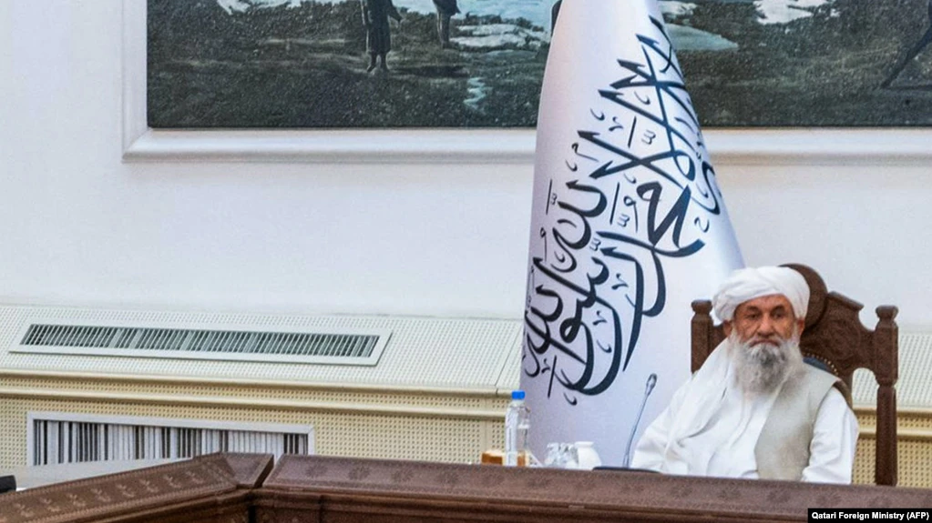 Nuk e njeh ende asnjë shtet, kryeministri taliban zhvillon disa takime me përfaqësues të huaj
