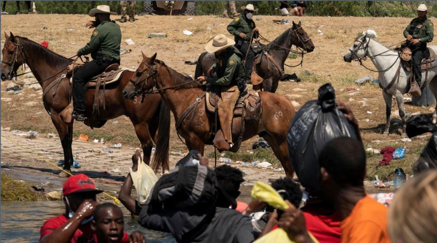 Mbi 12 mijë migrantë nga Haiti kërkojnë azil në Teksas
