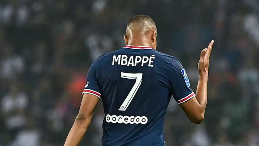 PSG-ja po i luan pas krahëve Realit, plane për shitjen e Mbape në ‘Premier League’