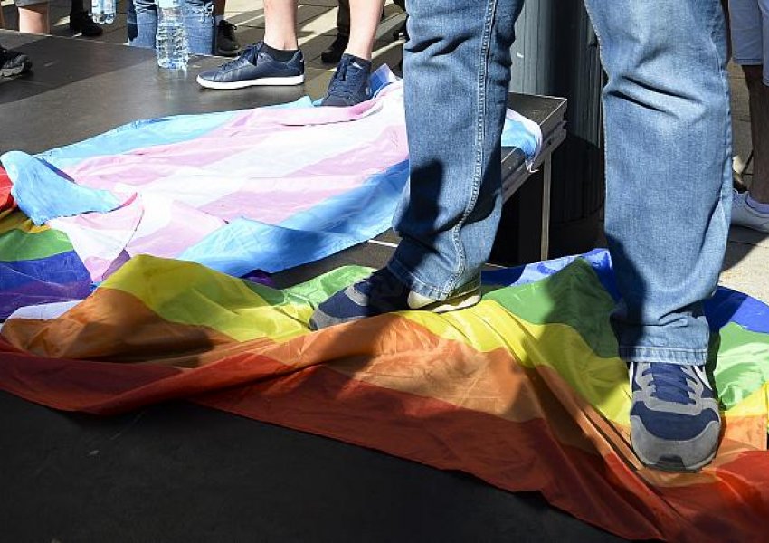 Rajoni polak anulon deklaratën anti-LGBT nga frika e humbjes së financimeve të BE