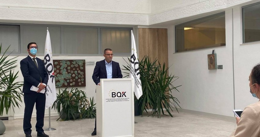 Mehmeti jep arsyet pse BQK-ja ia revokon licencën kompanisë “Kosova e Re” 