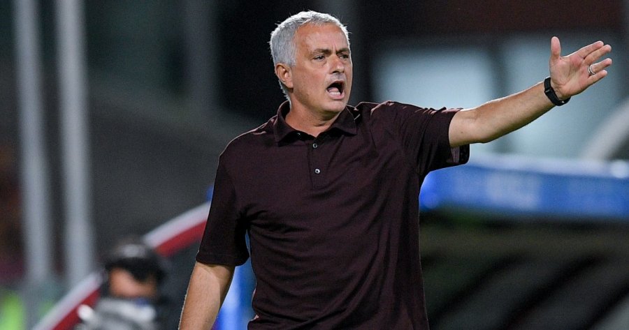 Mourinho kërkon që Roma të apelojë kartonin e kuq të Pellegrinit