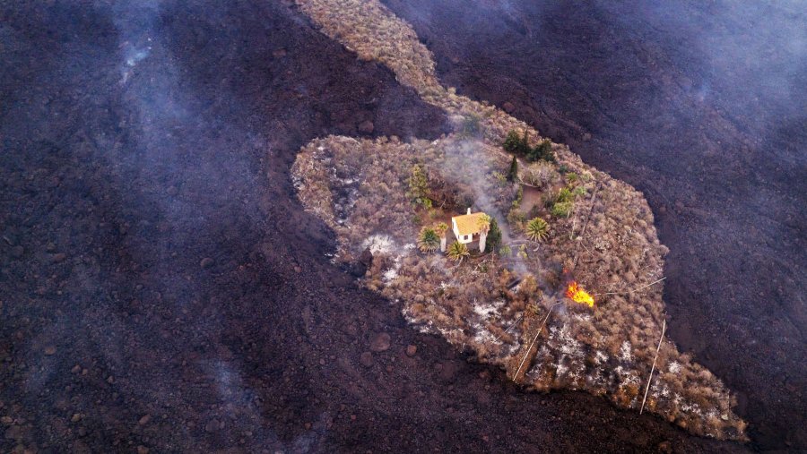 ‘Shtëpia mrekulli’ e Ishujve Kanarie që i shpëtoi llavës së vullkanit
