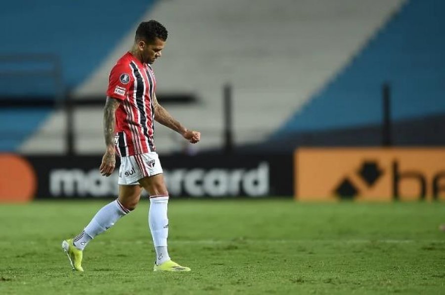 U largua nga Sao Paolo, Dani Alves merr vendimin e rëndësishëm
