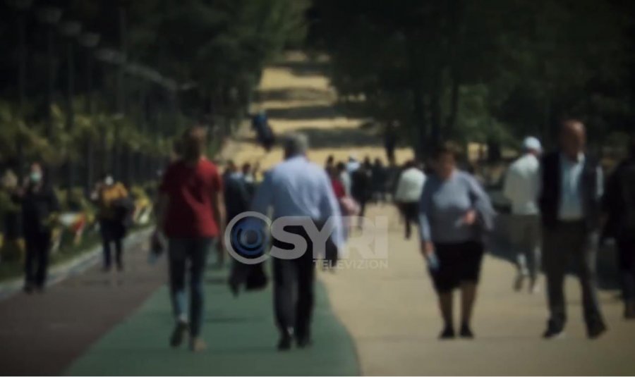 VIDEO nga SYRI TV/ Pensionistët: Çmimet e produkteve rriten, pensionet mbeten në vend