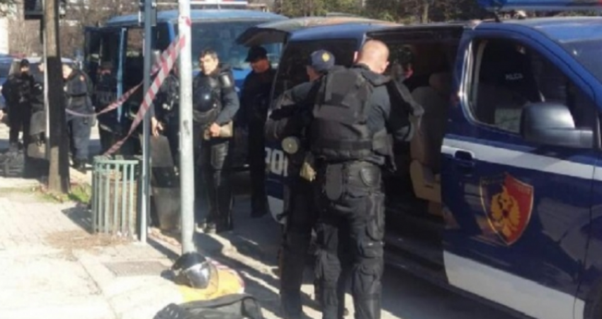 Policia aksion në Shëngjin/ Disa të arrestuar, një nga Kosova dhe një nga Arabia