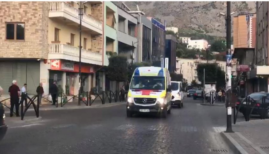 VIDEO/ U vetëplagos, Aldi Rama niset drejt Traumës në Tiranë