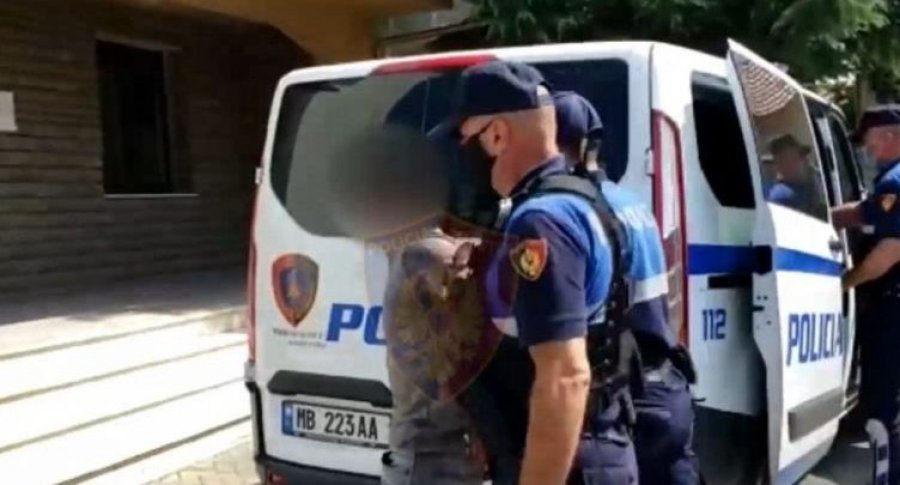 Dhunonte të dashurën, arrestohet 24-vjeçari në Tiranë