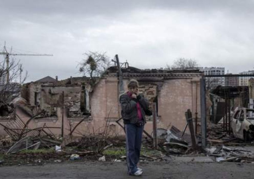 Sirenat e sulmit ajror ulërijnë në të gjithë Ukrainën