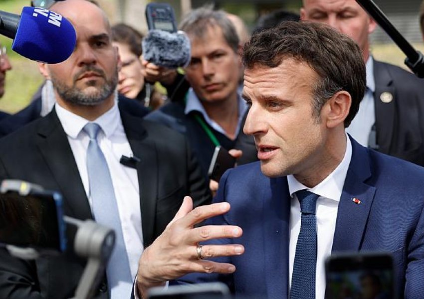 Macron debaton me votuesit e zemëruar ndërsa intensifikon fushatën para balotazhit