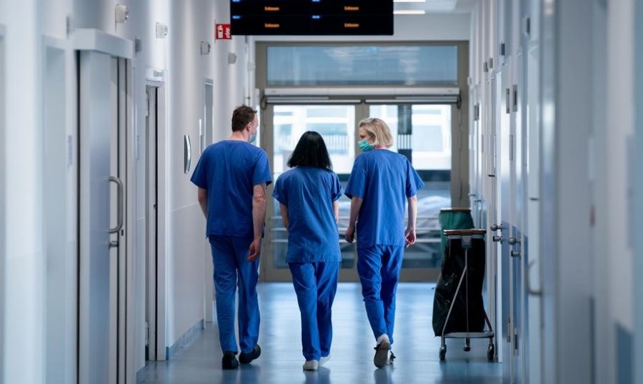4000 punonjës të shëndetësisë kanë emigruar në Gjermani