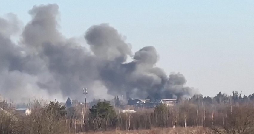 Aeroporti i Odesës goditet nga një sulm me raketa